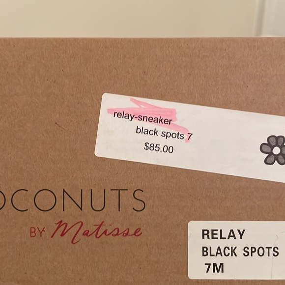 Coconuts by Matisse spotted sneakers - Picture 5 of 5